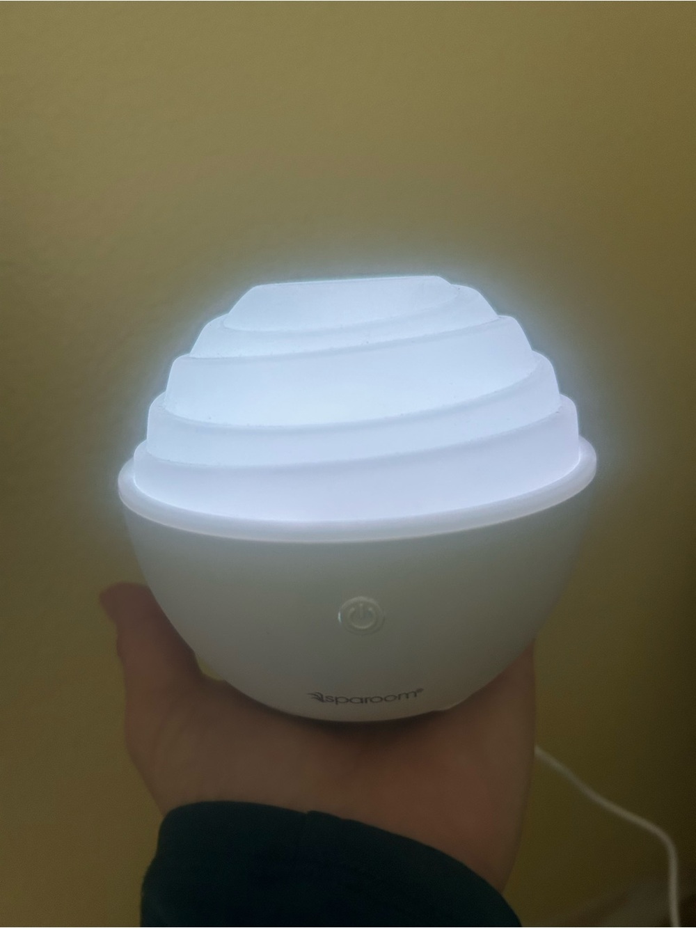 Sparoom Colour-Changing Essential Oil Diffuser USB Powered - Picture 2 of 13